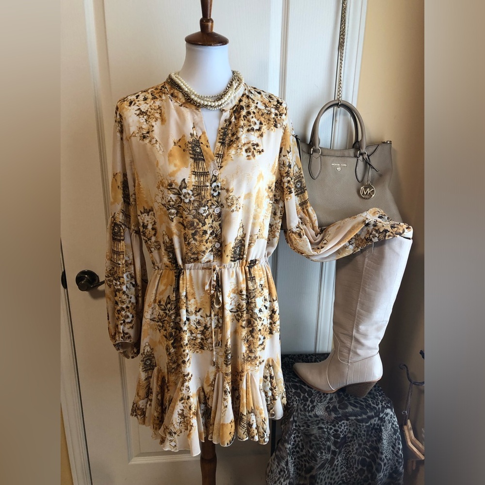 Aakaa Floral semi sheer trumpet Sleeve Dress